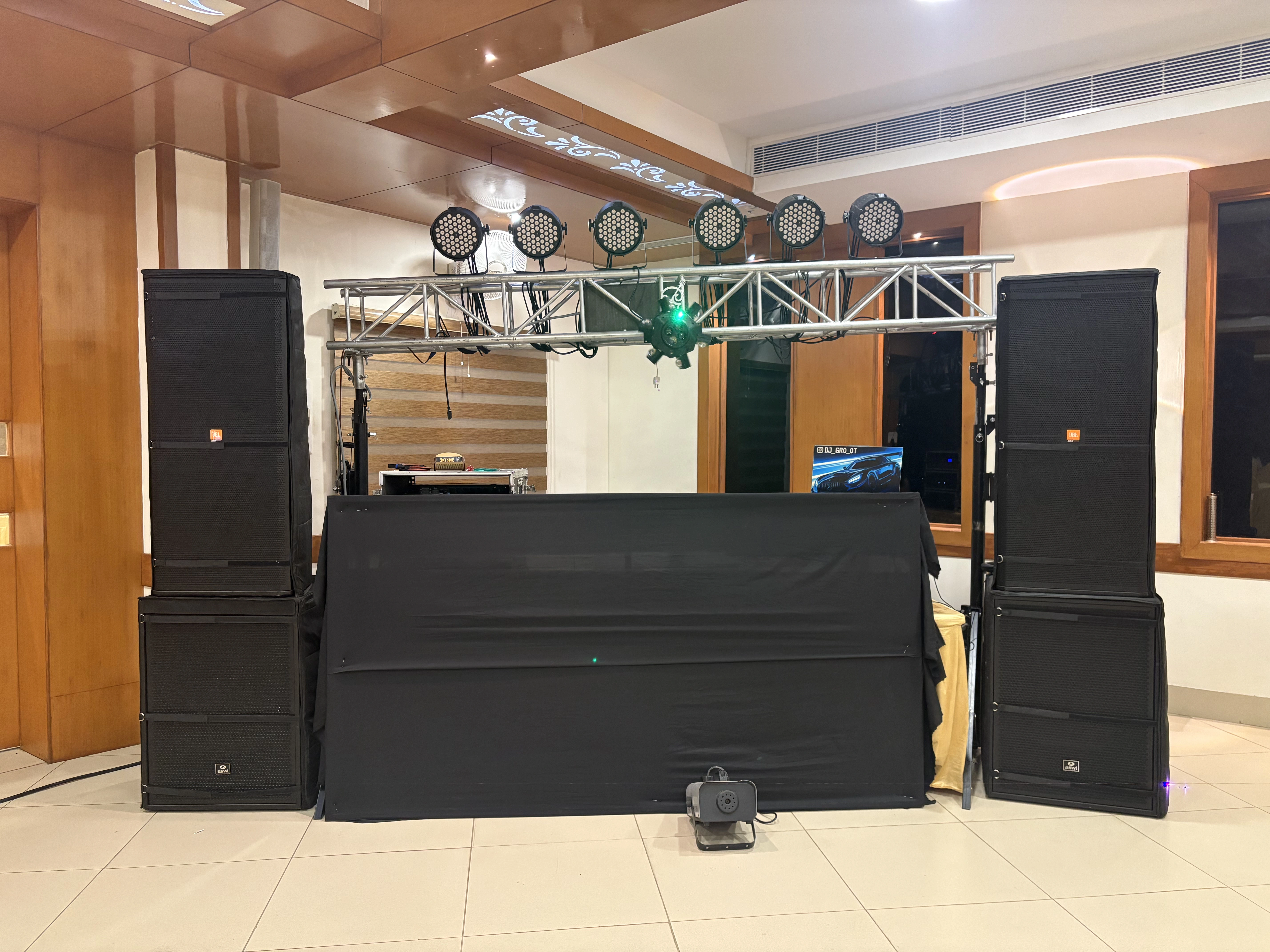 Twin Sparrow DJ setup
